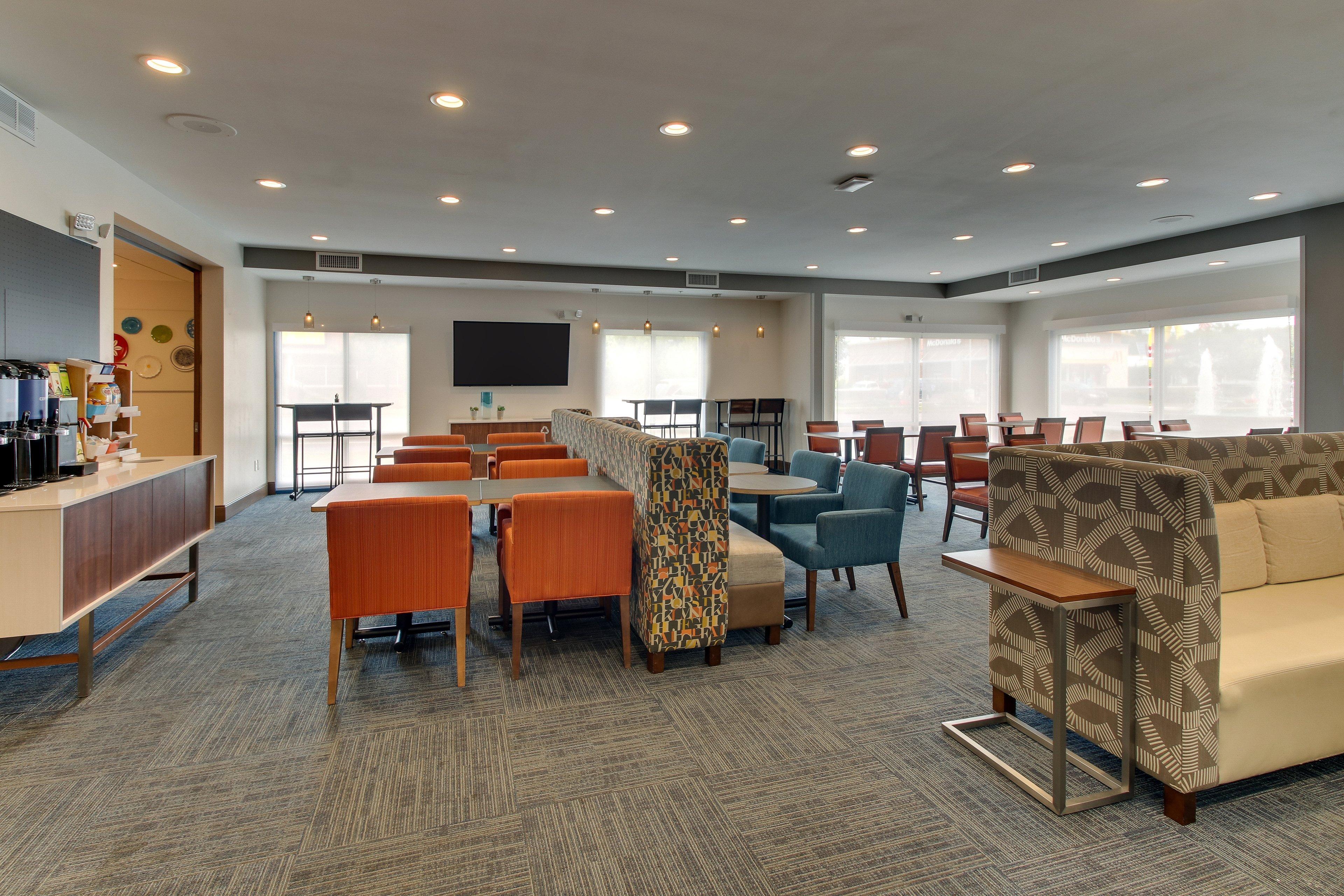 Holiday Inn Express & Suites Ithaca By Ihg Extérieur photo
