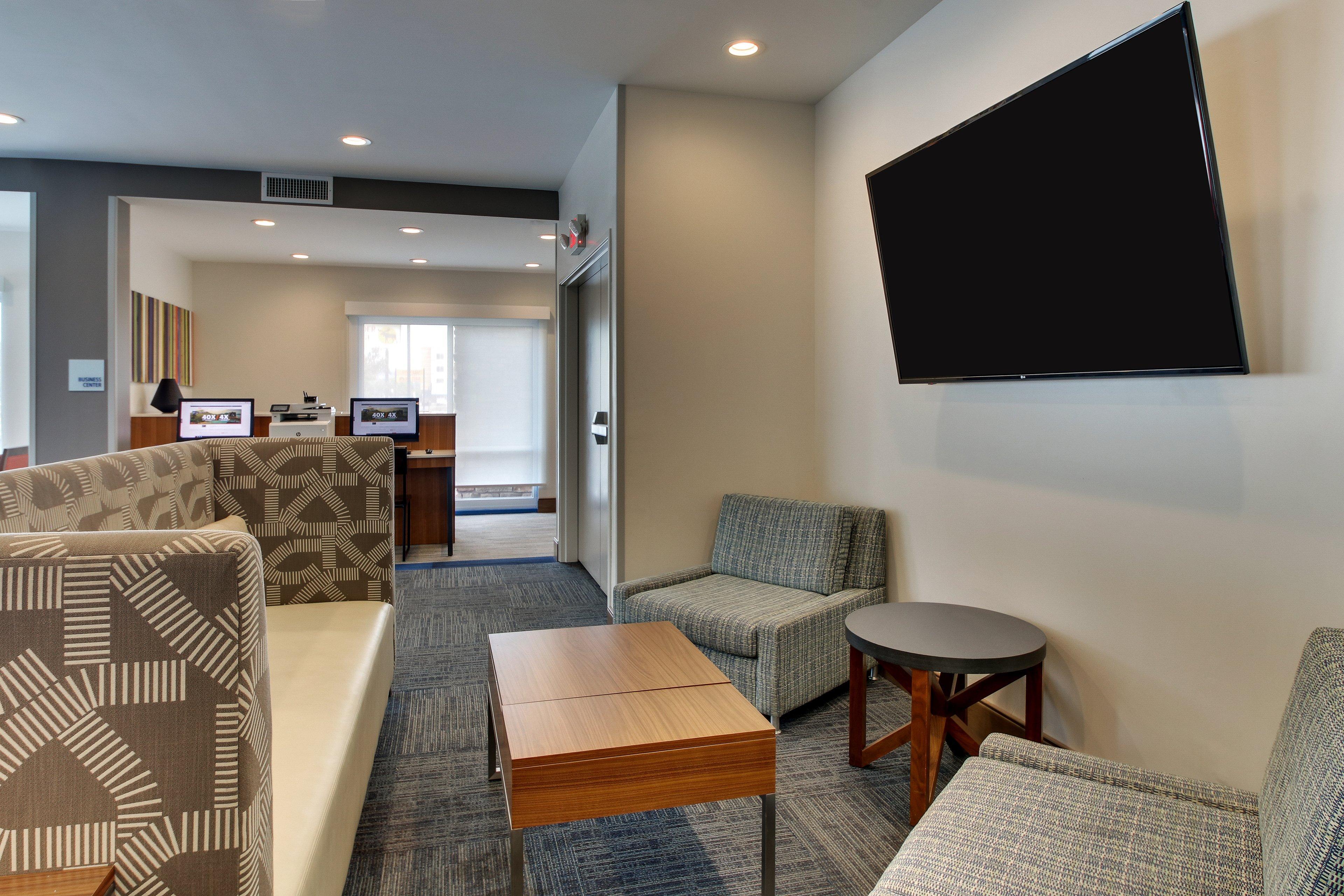 Holiday Inn Express & Suites Ithaca By Ihg Extérieur photo