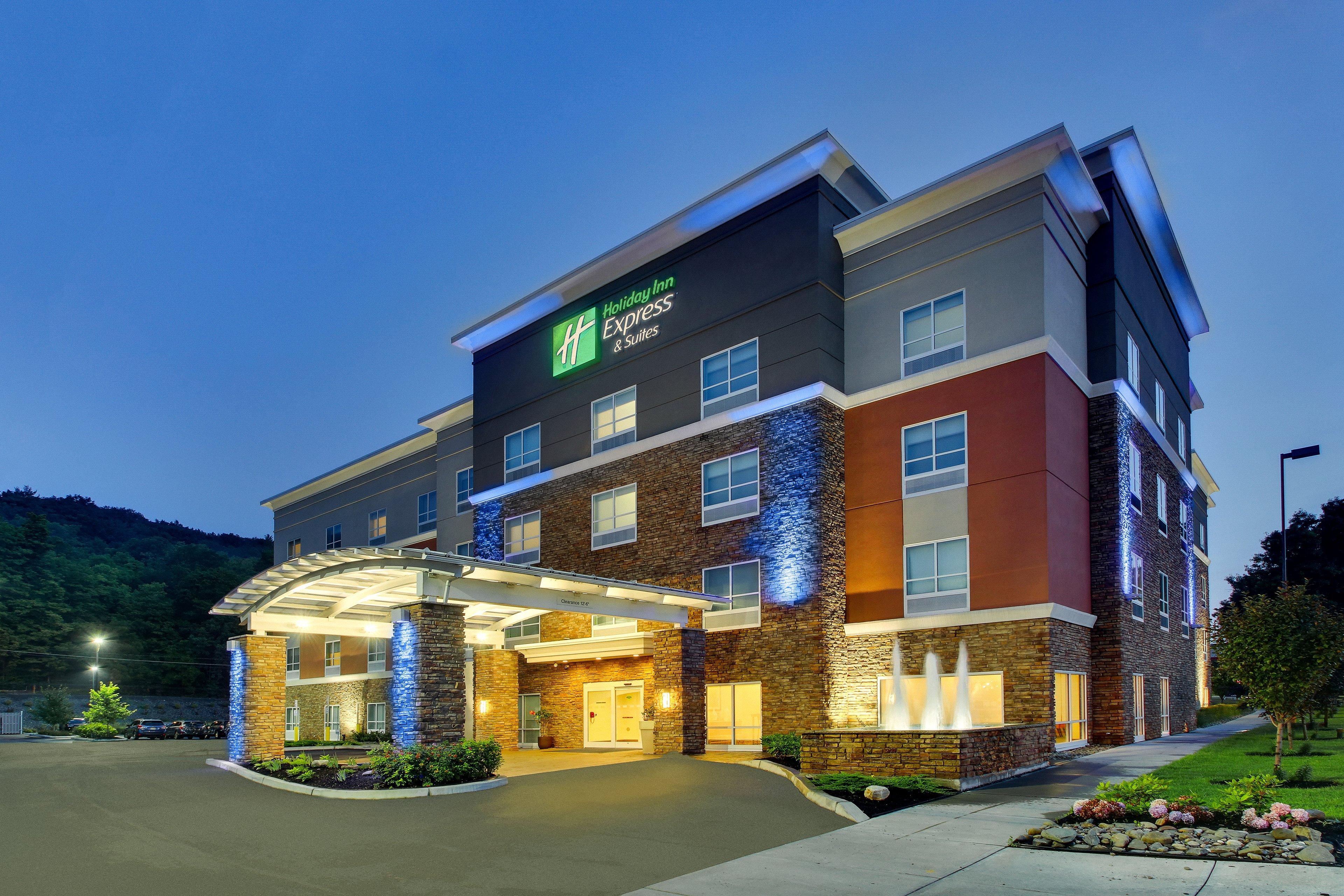 Holiday Inn Express & Suites Ithaca By Ihg Extérieur photo