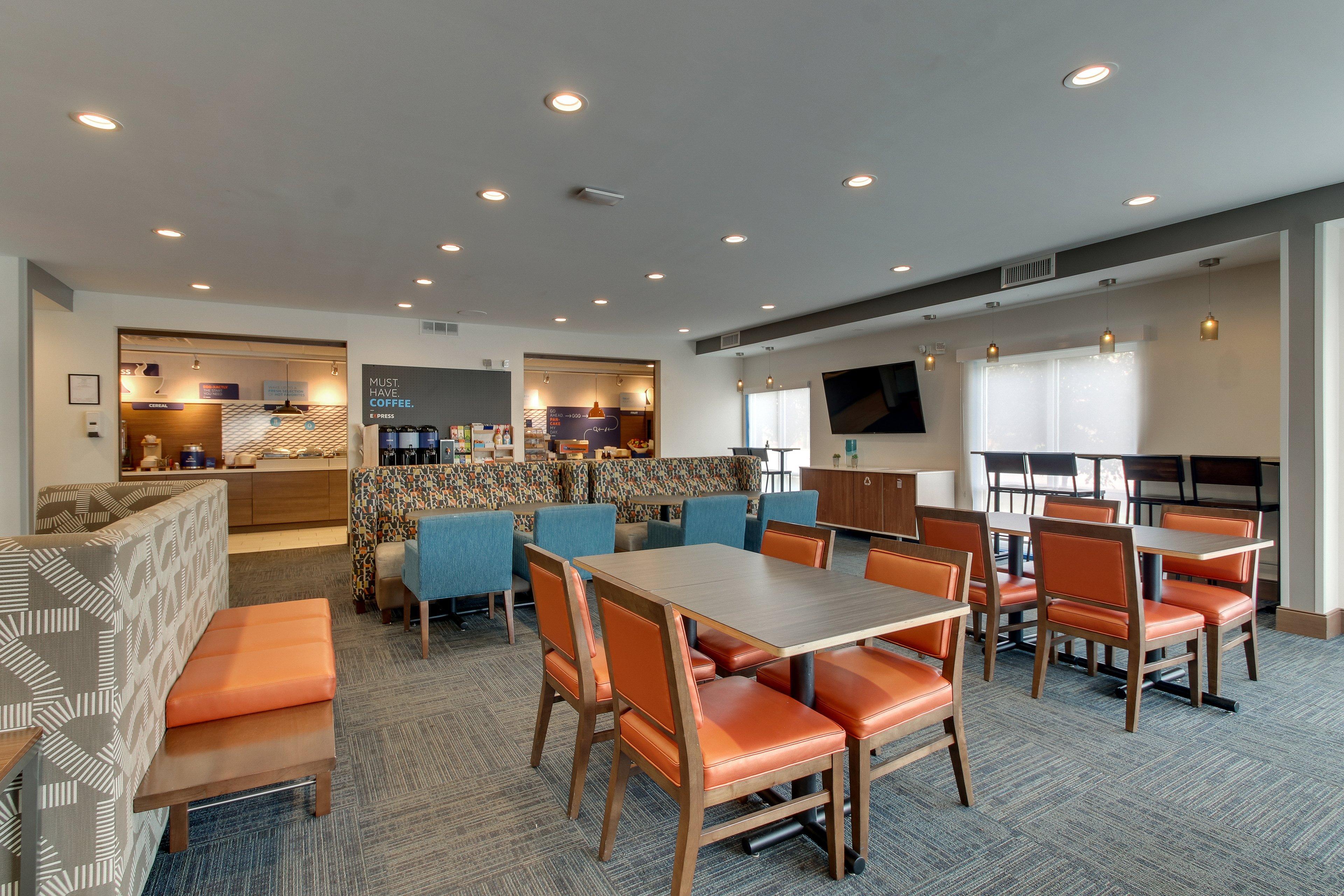 Holiday Inn Express & Suites Ithaca By Ihg Extérieur photo